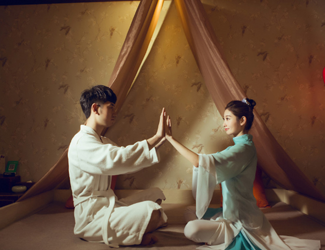 青岛黄岛区水疗与创造力：当大脑在漂浮中重启